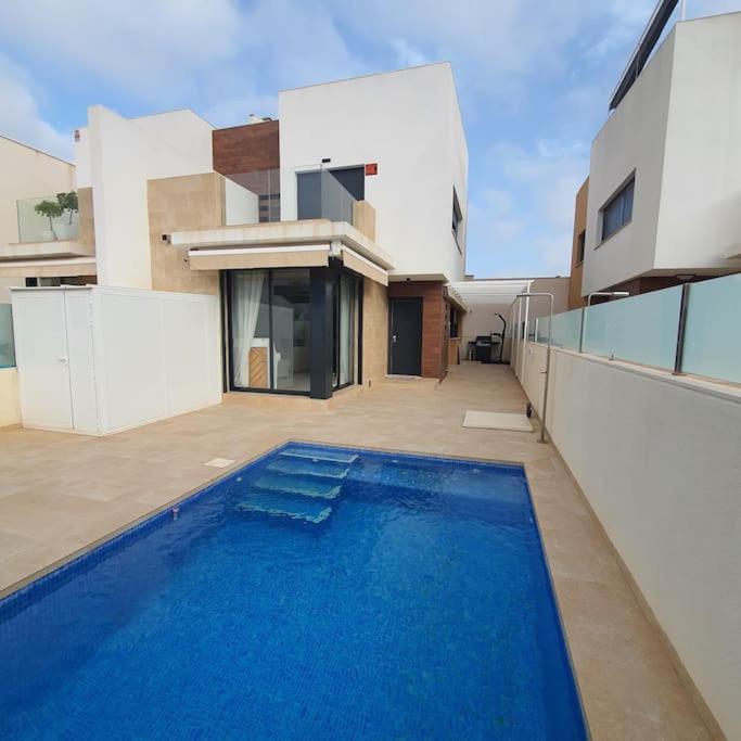 Villa Lisa Haus Mit Eigenem Pool 圣佩德罗－德尔皮纳塔尔 外观 照片
